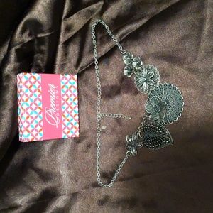 Premier design necklace